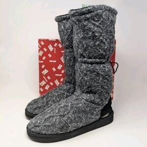 Muk Luks Gray Classic Knitted Sweater Tall Sock Boots With Soles Size 8